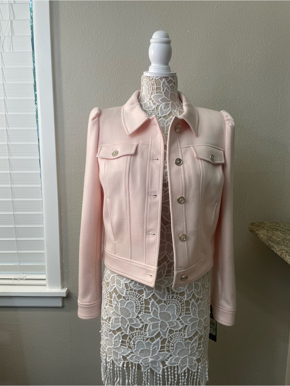 Tommy Hilfiger Pink Puff Sleeve Cropped Jacket Blazer Size 8 NWOT